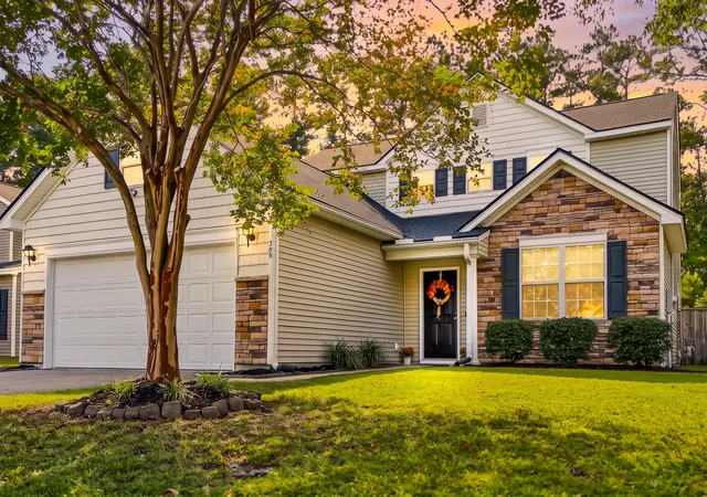 Photo 1 of Single family home for sale at 305 Deep River Rd, Summerville, SC 29486 | MLS# 26027183 | Listing updated on 2026-10-09