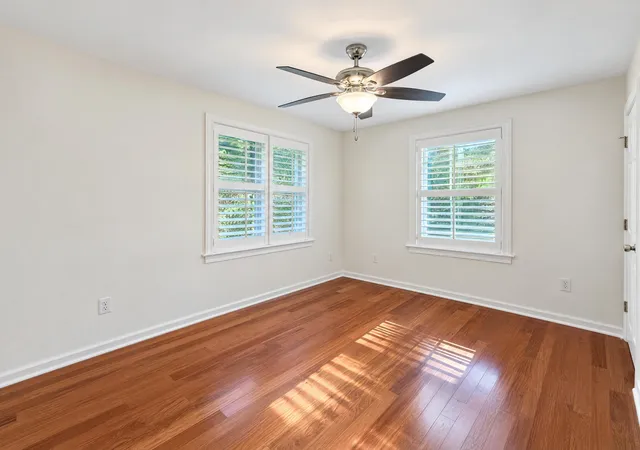 Photo 3 of Single family home for sale at 1729 N Highway 17, Mount Pleasant, SC 29464 | MLS# 26028777 | Listing updated on 2026-10-29