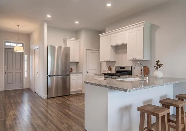 Photo 2 of Single family home for sale at 1013 Mountaintop Way, Summerville, SC 29483 | MLS# 26027996 | Listing updated on 2026-10-09
