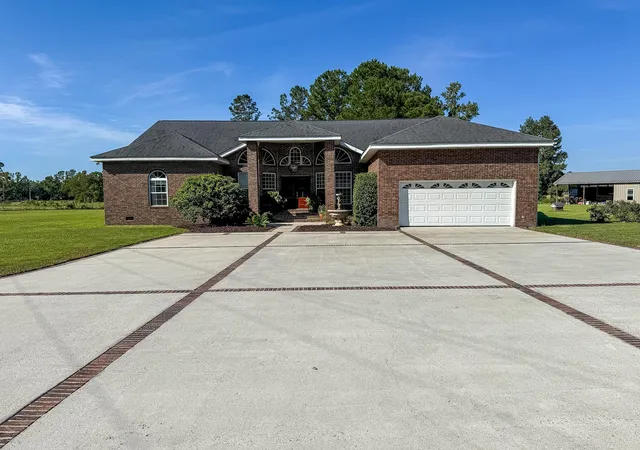 Photo 1 of Single family home for sale at 824 Hilton Hall Rd, Walterboro, SC 29488 | MLS# 26026301 | Listing updated on 2026-09-21
