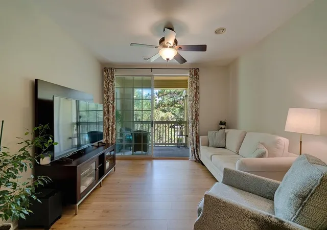 Photo 2 of Townhouse for sale at 1600 Long Grv Dr #1126, Mount Pleasant, SC 29464 | MLS# 26025341 | Listing updated on 2026-09-14