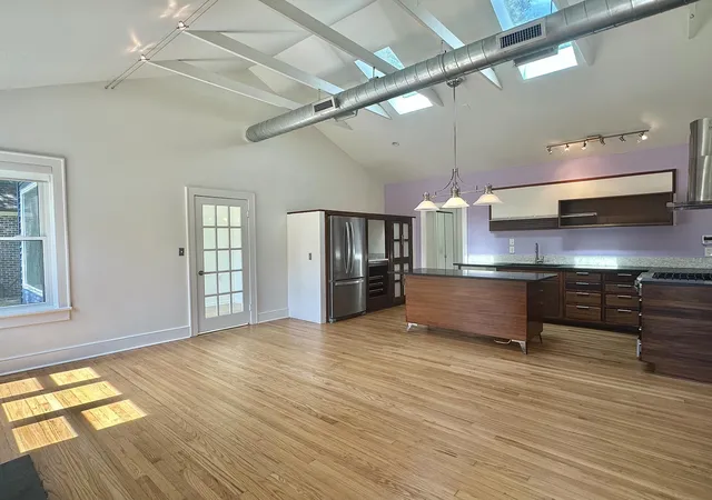 Photo 1 of Single family home for sale at 1224 Hollywood Dr, Charleston, SC 29407 | MLS# 26027490 | Listing updated on 2026-10-21