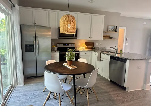 Photo 3 of Single family home for sale at 1023 Nottingham Dr, Charleston, SC 29407 | MLS# 26024860 | Listing updated on 2026-09-16