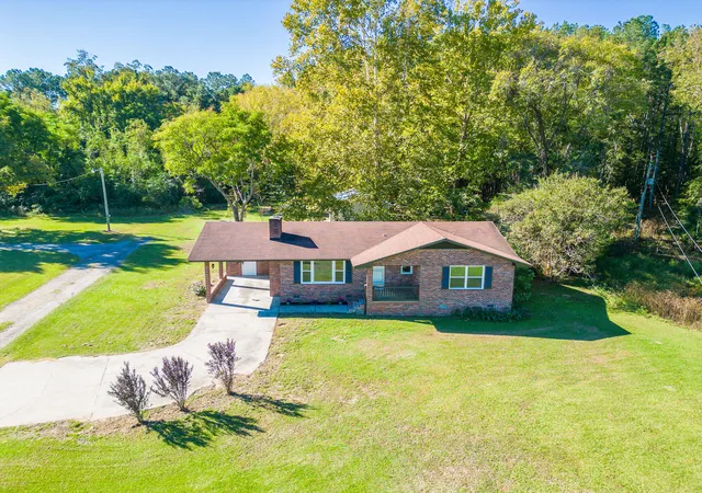 Photo 1 of Single family home for sale at 9595 Bells Hwy, Ruffin, SC 29475 | MLS# 26028862 | Listing updated on 2026-10-29