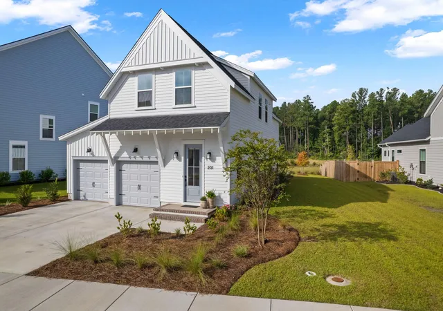 Photo 2 of Single family home for sale at 201 Clearpath Dr, Summerville, SC 29486 | MLS# 26025935 | Listing updated on 2026-10-21