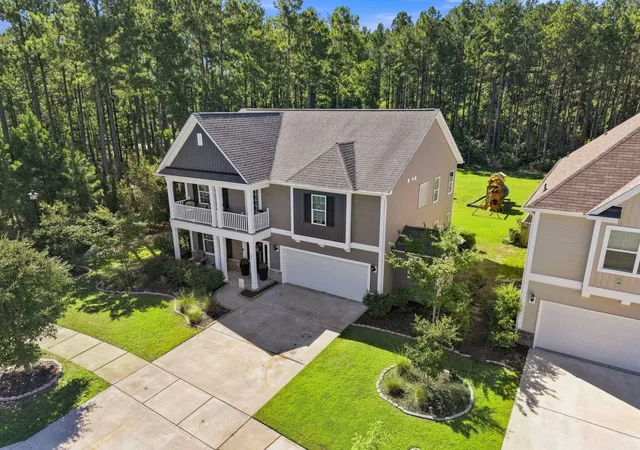Photo 3 of Single family home for sale at 101 Orpington Trl, Summerville, SC 29486 | MLS# 26025028 | Listing updated on 2026-09-05
