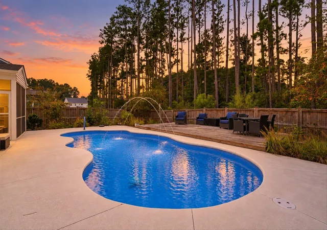 Photo 3 of Single family home for sale at 213 Shadybrook Dr, Summerville, SC 29486 | MLS# 26027603 | Listing updated on 2026-10-23