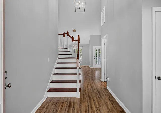 Photo 4 of Single family home for sale at 2111 Razorback Ln, Charleston, SC 29414 | MLS# 26024841 | Listing updated on 2026-09-30