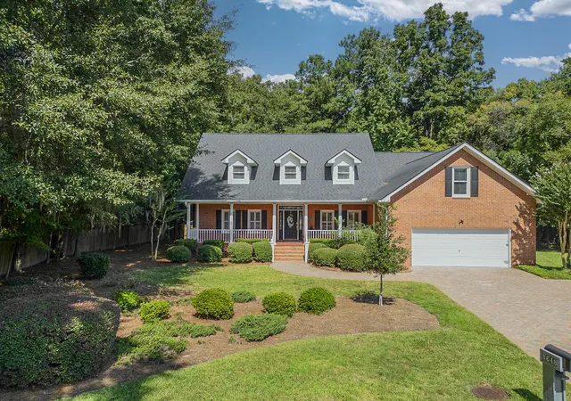 Photo 1 of Single family home for sale at 8648 Timbermarsh Ln, North Charleston, SC 29420 | MLS# 26027073 | Listing updated on 2026-09-30