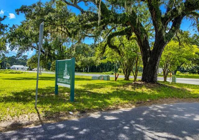 Photo 2 of Townhouse for sale at 906 Pinckney St, Mc Clellanville, SC 29458 | MLS# 26025729 | Listing updated on 2026-09-15
