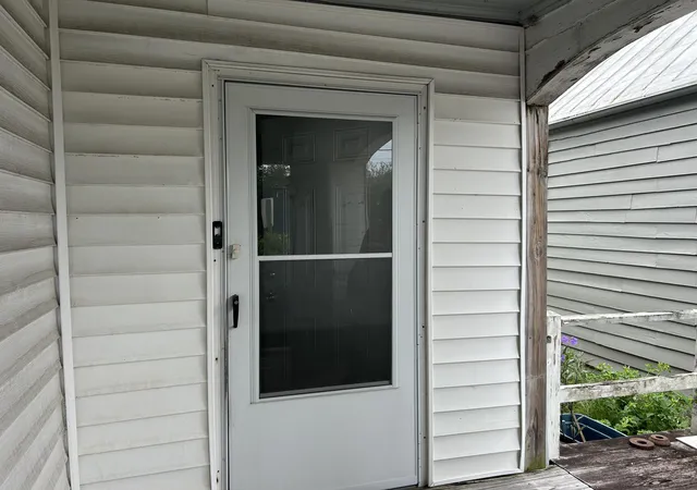 Photo 3 of Single family home for sale at 27 Nunan St, Charleston, SC 29403 | MLS# 26025523 | Listing updated on 2026-09-18