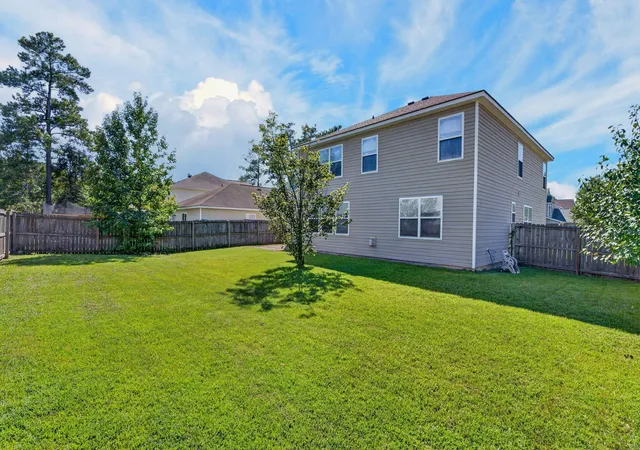 Photo 3 of Single family home for sale at 510 Rabbit Hl Rd, Summerville, SC 29483 | MLS# 26027270 | Listing updated on 2026-10-06