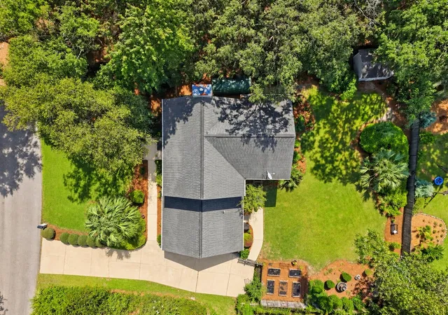 Photo 3 of Single family home for sale at 1894 Ashley Hall Rd, Charleston, SC 29407 | MLS# 26026248 | Listing updated on 2026-09-25