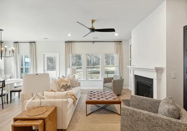 Photo 2 of Single family home for sale at 1091 Razor Clam Way, Summerville, SC 29485 | MLS# 26024654 | Listing updated on 2026-09-21