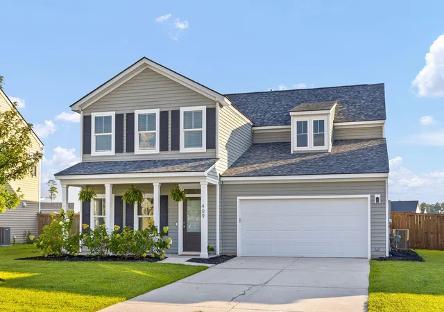 Photo 3 of Single family home for sale at 409 Carrara Dr, Summerville, SC 29486 | MLS# 26026060 | Listing updated on 2026-10-08