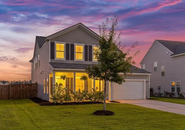 Photo 4 of Single family home for sale at 409 Carrara Dr, Summerville, SC 29486 | MLS# 26026060 | Listing updated on 2026-10-08