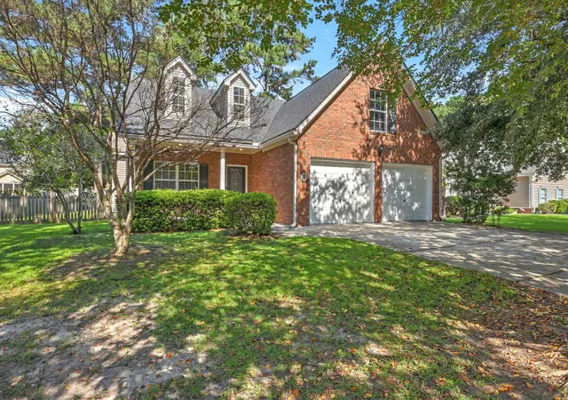 Photo 1 of Single family home for sale at 125 Presidio Bnd, Summerville, SC 29483 | MLS# 26026075 | Listing updated on 2026-10-02