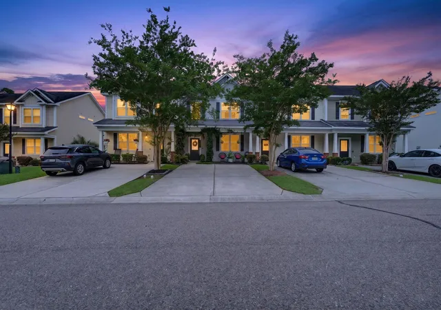 Townhouse for sale at 9086 Parlor Dr, Ladson, SC 29456 | MLS# 26025284