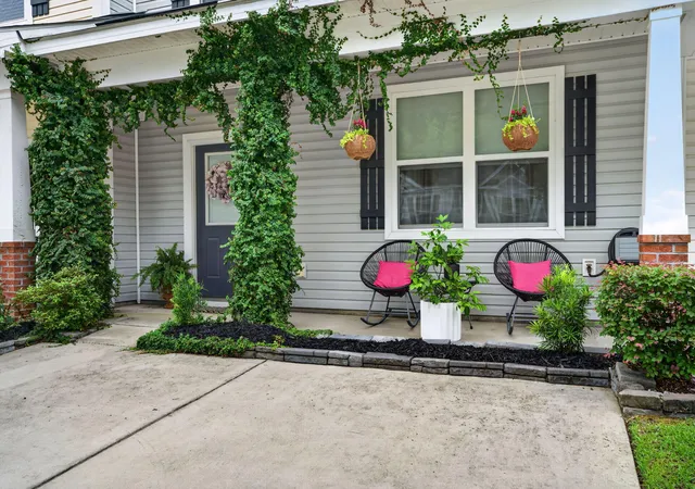 Photo 3 of Townhouse for sale at 9086 Parlor Dr, Ladson, SC 29456 | MLS# 26025284 | Listing updated on 2026-09-08