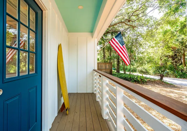 Photo 3 of Single family home for sale at 919 E Ashley Ave, Folly Beach, SC 29439 | MLS# 26025571 | Listing updated on 2026-09-11