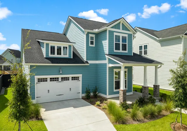 Photo 1 of Single family home for sale at 261 Denham St, Summerville, SC 29486 | MLS# 26025540 | Listing updated on 2026-09-11