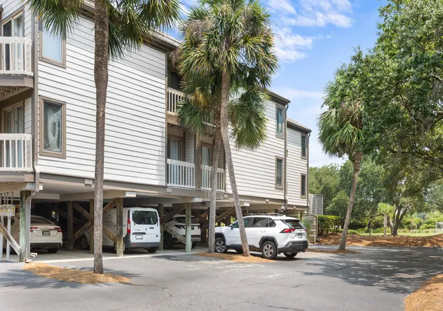 Photo 3 of Townhouse for sale at 1604 Live Oak Park, Johns Island, SC 29455 | MLS# 26025013 | Listing updated on 2026-09-04