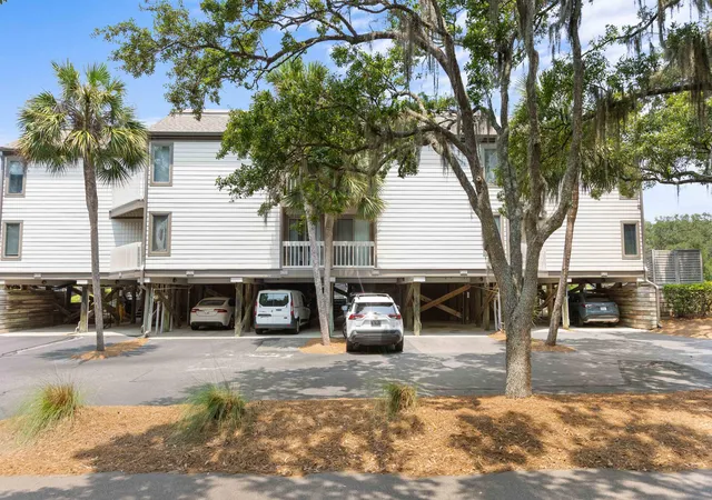 Photo 3 of Townhouse for sale at 1604 Live Oak Park, Johns Island, SC 29455 | MLS# 26025013 | Listing updated on 2026-09-04