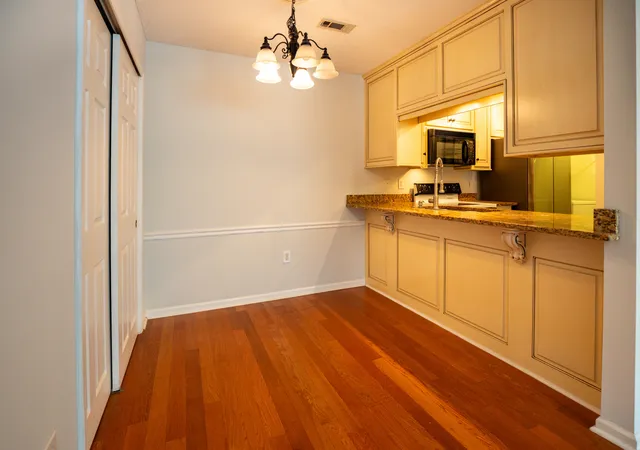 Photo 4 of Townhouse for sale at 188 Midland #308, Summerville, SC 29485 | MLS# 26025289 | Listing updated on 2026-09-11
