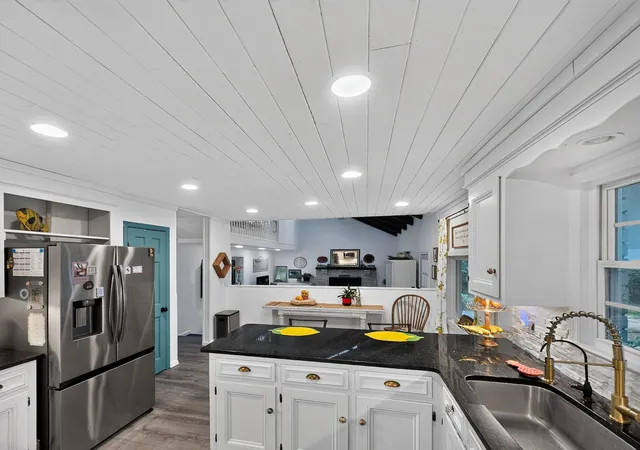 Photo 2 of Single family home for sale at 309 Fairington Dr, Summerville, SC 29485 | MLS# 26026387 | Listing updated on 2026-09-22