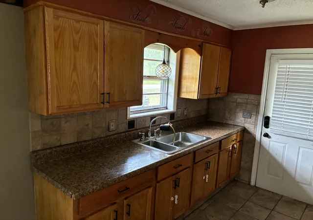 Photo 3 of Single family home for sale at 804 Gadsen Loop, Walterboro, SC 29488 | MLS# 26025389 | Listing updated on 2026-09-15