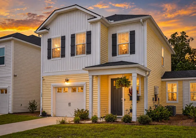 Photo 1 of Single family home for sale at 109 Hawthorne Landing Dr, Goose Creek, SC 29445 | MLS# 26025156 | Listing updated on 2026-10-04