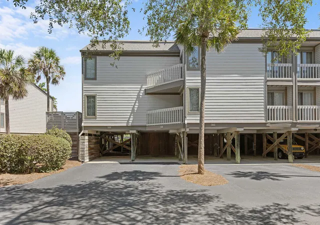 Photo 2 of Townhouse for sale at 1615 Live Oak Park, Johns Island, SC 29455 | MLS# 26025055 | Listing updated on 2026-09-12