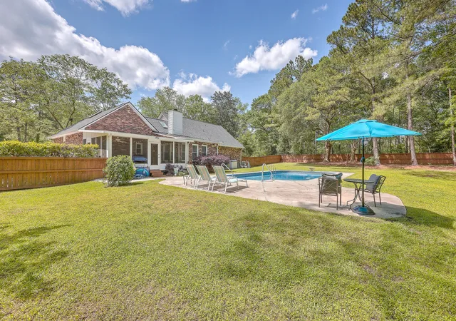 Photo 2 of Single family home for sale at 110 Beaverton Ct, Summerville, SC 29485 | MLS# 26027911 | Listing updated on 2026-10-15