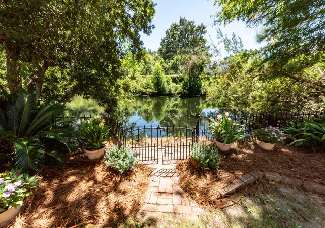 Photo 2 of Single family home for sale at 1069 Mathis Fry Rd, Mount Pleasant, SC 29464 | MLS# 26025218 | Listing updated on 2026-09-18
