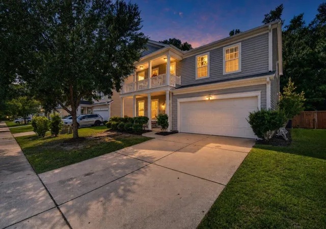 Photo 1 of Single family home for sale at 170 Pavilion St, Summerville, SC 29483 | MLS# 26025886 | Listing updated on 2026-10-14