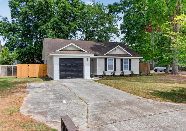 Photo 2 of Single family home for sale at 4410 Rice Ml Dr, North Charleston, SC 29420 | MLS# 26025451 | Listing updated on 2026-09-18