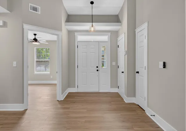 Photo 4 of Single family home for sale at 4410 Rice Ml Dr, North Charleston, SC 29420 | MLS# 26025451 | Listing updated on 2026-09-18