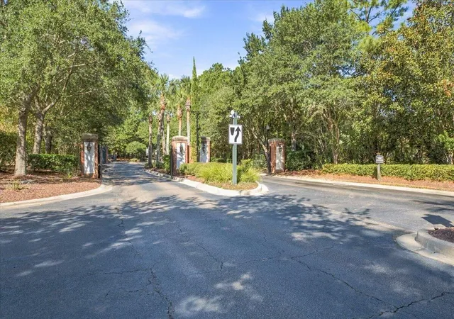 Photo 3 of Townhouse for sale at 2008 Basildon Rd #2008, Mount Pleasant, SC 29466 | MLS# 26026875 | Listing updated on 2026-09-30