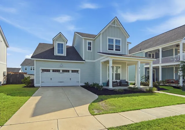 Photo 2 of Single family home for sale at 406 Parish Farms Dr, Summerville, SC 29486 | MLS# 26027933 | Listing updated on 2026-10-09