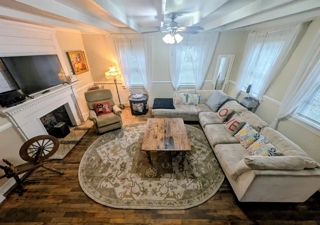 Photo 3 of Single family home for sale at 1020 Duke St, Georgetown, SC 29440 | MLS# 26027993 | Listing updated on 2026-10-11