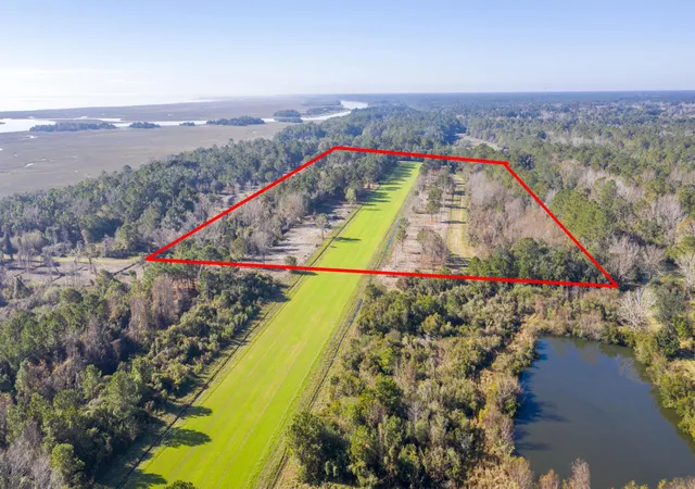 Photo 1 of Land for sale at 1007 Morants Point Rd, Mc Clellanville, SC 29458 | MLS# 26024785 | Listing updated on 2026-09-03