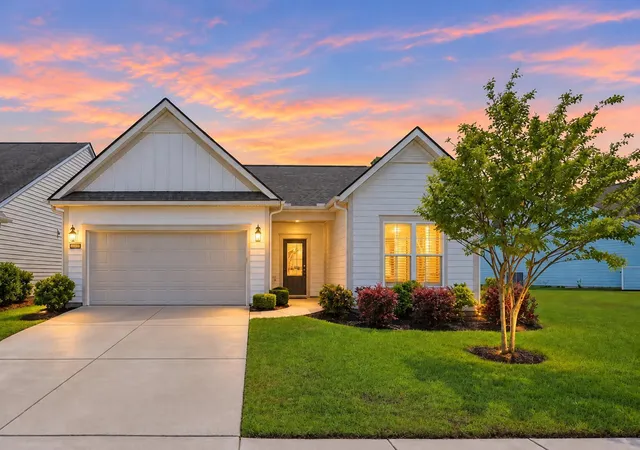 Photo 1 of Single family home for sale at 6231 Woodsedge Ct, Hollywood, SC 29449 | MLS# 26027623 | Listing updated on 2026-10-07