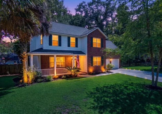 Photo 1 of Single family home for sale at 111 Bonneau Ct, Summerville, SC 29485 | MLS# 26026082 | Listing updated on 2026-10-24