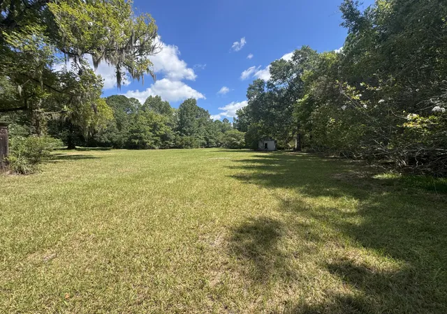 Photo 3 of Land for sale at 832 3rd Street, Hampton, SC 29924 | MLS# 26025178 | Listing updated on 2026-09-06