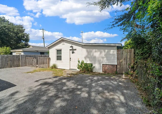 Photo 3 of Single family home for sale at 3860 Chestnut St #A & B, North Charleston, SC 29405 | MLS# 26025636 | Listing updated on 2026-09-15