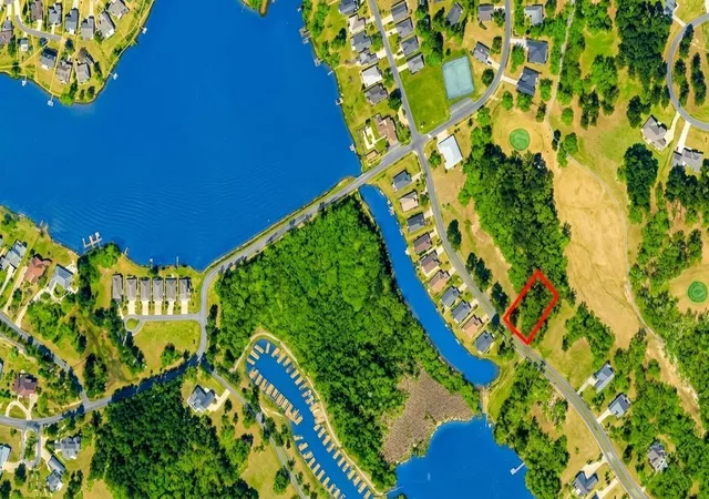 Photo 1 of Land for sale at 72 Ridge Lake Dr, Manning, SC 29102 | MLS# 26027839 | Listing updated on 2026-10-09