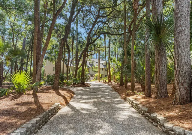 Photo 3 of Single family home for sale at 2926 Seabrook Is Rd, Johns Island, SC 29455 | MLS# 26024233 | Listing updated on 2026-09-02