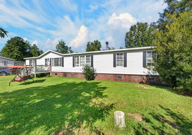 Photo 3 of Manufactured home for sale at 242 Cady Dr, Summerville, SC 29483 | MLS# 26025421 | Listing updated on 2026-09-10