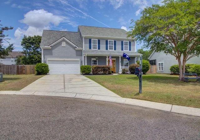 Photo 2 of Single family home for sale at 7344 Kestrel Trl, Hanahan, SC 29410 | MLS# 26028081 | Listing updated on 2026-10-12