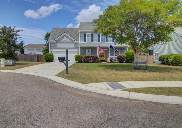 Photo 4 of Single family home for sale at 7344 Kestrel Trl, Hanahan, SC 29410 | MLS# 26028081 | Listing updated on 2026-10-12